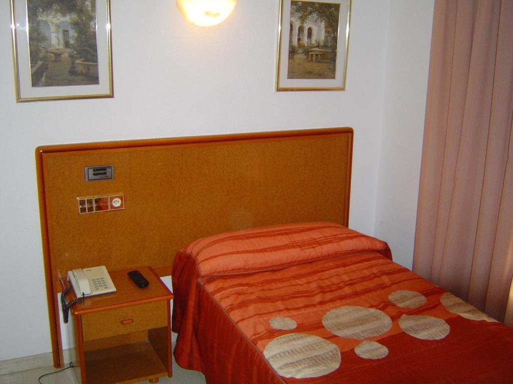 Hotel Lazaro Calamocha Zimmer foto